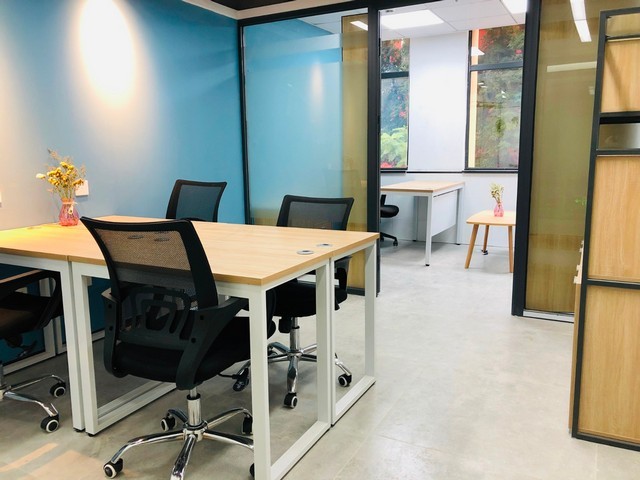 泉州果岭仿真草铺装